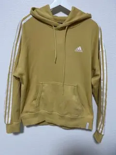 adidasエッセンシャルズ　プラス　スリーストライプス　プルオーバーパーカー