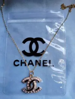 CHANEL ゴールドパールロゴ ネックレスヴィンテージ
