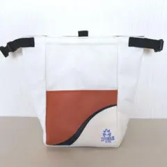 Item thumbnail for item 4a042533-550b-4756-a1a4-a98706f3835c