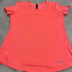 Under Armour HeatGear オレンジ （朱色？）Tシャツ MD