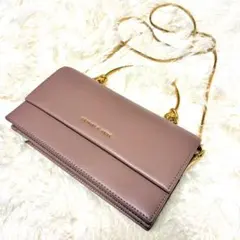 【美品】CHARLES & KEITHチェーン付きウォレットバッグ/くすみピンク