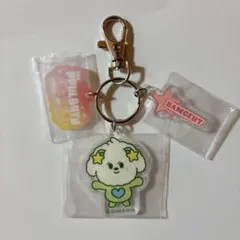 TXT 公式 ファミリーマート くじ アクリルキーホルダー バムグッ E賞