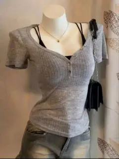 SHEIN グレーTシャツ