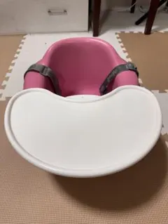 バンボ（Bumbo）ベビーチェア ピンクテーブル付き
