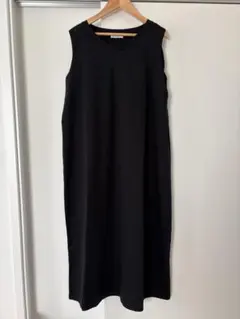 ノースリーブワンピース 黒