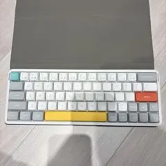 NuPhy Air60 V2（茶軸）　専用ケース付きのサムネイル