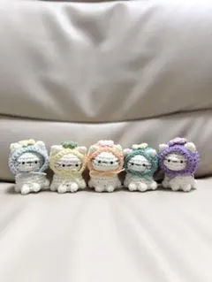 【オーダー可】猫のフード付き編みぐるみ