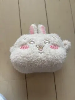 ちいかわ ふわふわミニキャラメルポーチ vol.2 うさぎ