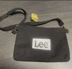【お値下げ使用1回】Lee ブラックデニム　ショルダーバッグのサムネイル