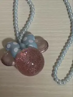 ディズニー光るおもちゃ　ミニー　ペンダント
