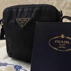 人気✨PRADA ショルダー ウォレットバッグ テスート 三角ロゴプレート 黒のサムネイル