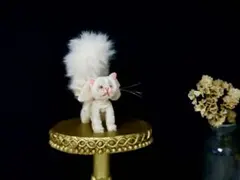 《ノリコ様専用》モールアニマル　白猫　モールアート　ミニチュア　ドール　cat