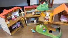 ☆シルバニアファミリー☆はじめてのお家　ツリーハウス　まとめ売り　人形　家具
