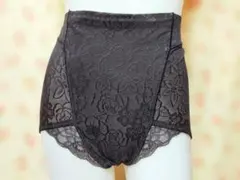 Item thumbnail for item b8cc0c92-528a-4428-a4c7-2e20945df8a3