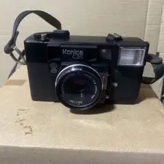 Konica C35 ブラック フィルムカメラ　ジャンク品のサムネイル
