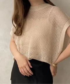 【apres jour clair】メッシュニットベストのサムネイル