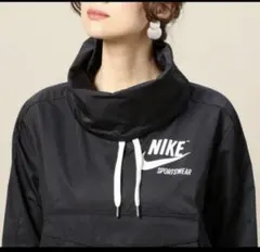 NIKE ナイロンジャケット ブラック　M