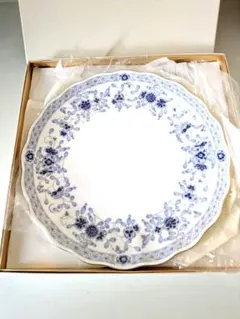 NARUMI CHINA プレート 皿 27㎝ 花柄 箱付き - メルカリ