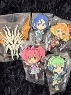 マクロスΔ きゅんキャラ ラバーストラップ 5種セット - メルカリ
