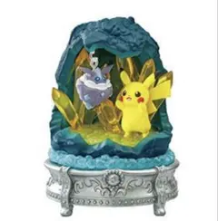 GEMSTONECOLLECTION光り輝くしんぴのキセキ メレシー＆ピカチュウ