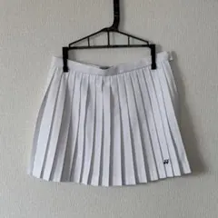 YONEX ヨネックス　テニスウエア　スコート　白　ホワイト　プリーツ　Ｗ６7