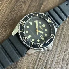 80's セイコー ダイバー 150m クオーツ メンズボーイズ 稼働品