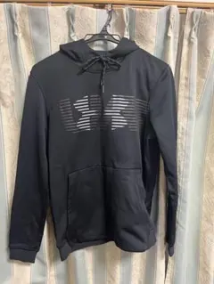 Under Armour 黒 パーカー SM/PCH
