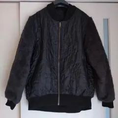 フリースジャケット