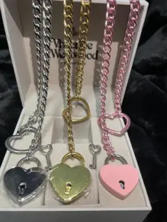 南京錠ネックレス　ラブチェーン　ゴスロリ　チェーンネックレス　ハートネックレス
