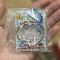 サンリオキャラクターズ シャカシャカフレークシール風チャーム　シナモン