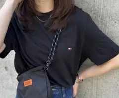 TOMMY HILFIGER ブラック Tシャツ Sサイズ