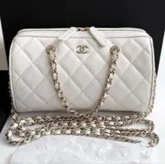 新品 CHANEL 2WAY マトラッセ キャビアスキン ボーリングバッグ 白のサムネイル