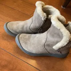 Item thumbnail for item 73fa5366-1456-4c68-896b-2fa42dd4f680