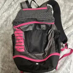 大容量リュック　PUMA ポケット9個　40リットル位