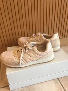 New Balance スニーカー ピンクベージュ 23.5