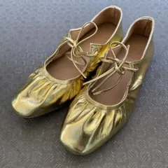 ゴールド バレエシューズ リボン付き