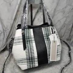 新品タグ付 tov トーヴ 2WAY コンビプリント ショルダー ハンドバッグのサムネイル
