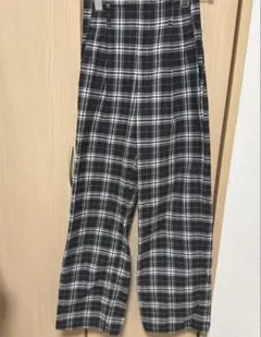 GU チェック柄スラックスパンツ