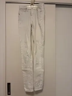 GU 白　ホワイト スキニーデニム　ジーンズ　サイズ58