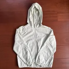 ユニクロ　ウィンドブレーカー　ポケッタブルパーカー　140 グリーン