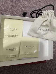 【新品】ジョーマローン サンプルセット 巾着＆ダイス(サイコロ)付き