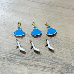 シンデレラ　ガラスの靴　アクセサリーチャーム　パーツ　ディズニー