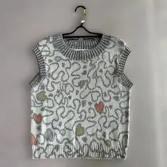 美品　ニットベスト ハート柄 ウール混