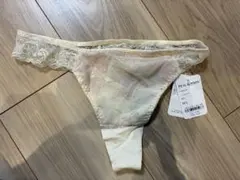 ピーチジョン　パッといい胸ソング　Tバック　ショーツ　M/L レッド