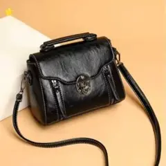 ブラックショルダーバッグ フラップ付き　カジュアル　アンティーク　ヴィンテージ風