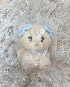 LIL ala mode おすわりぬいぐるみ マスコット　ラテのサムネイル