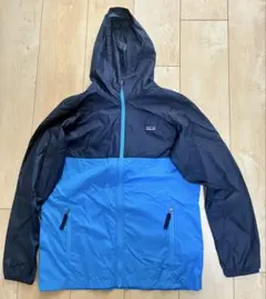 patagonia フーディパーカー XL ジュニアレディースSサイズ相当