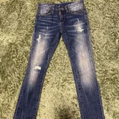 dsquaredz ダメージジーンズ　ブーツカット