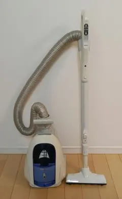 HITACHI 掃除機 CV-KS200 紙パック不要タイプ 中古品 - メルカリ