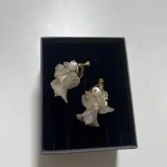 ビーズ　イヤリング